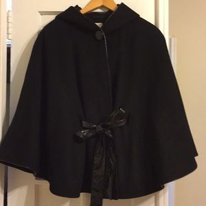 Hilary Radley New York black cape w hood
